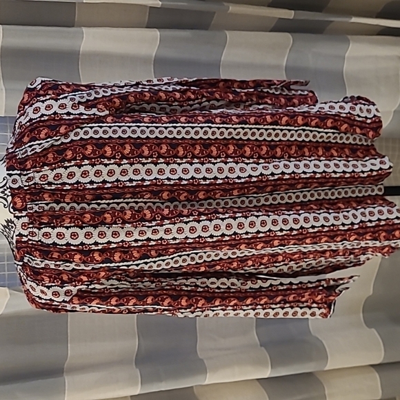 Crown & Ivy sz small navy red coral summer tunic shirt WT283 - Picture 4 of 5